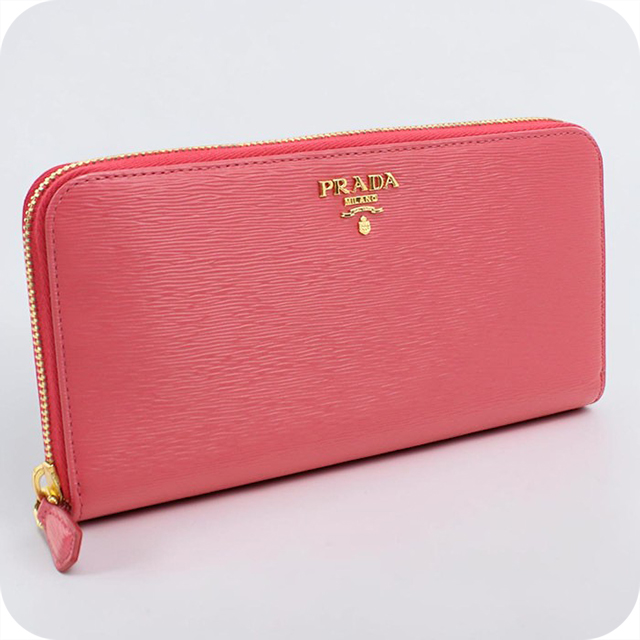 PRADA（プラダ） 中古 長財布ラウンドファスナー レディース ブランド