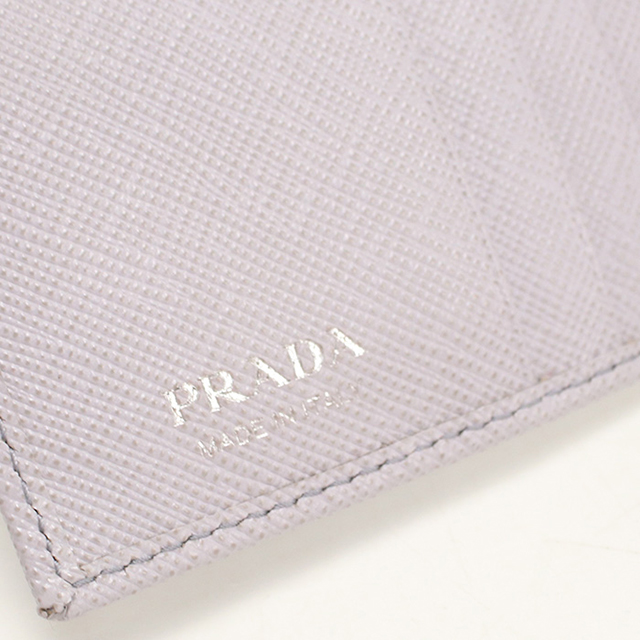 PRADA（プラダ） 中古 二つ折り財布 二折財布 レディース ブランド