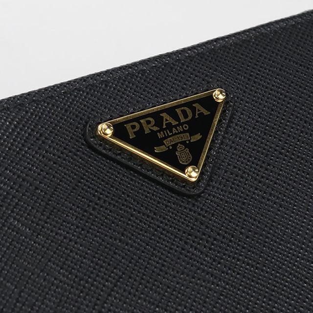PRADA（プラダ） 中古 二つ折り財布 二折財布 コンパクト レディース