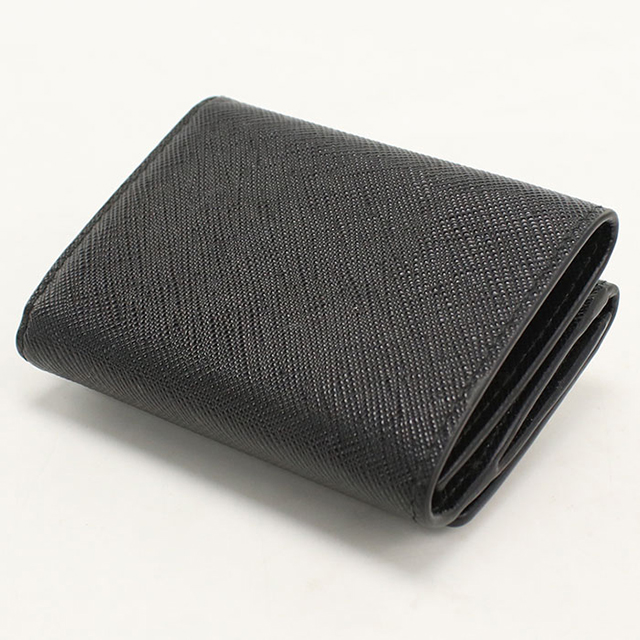 PRADA サフィアーノトライアングル三つ折り財布 ブラック2MH042 PRADA（プラダ） 中古 三つ折り財布 三折財布 コンパクト メンズ