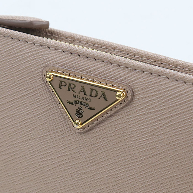 PRADA（プラダ） 中古 長財布二折 レディース ブランド サフィアーノ
