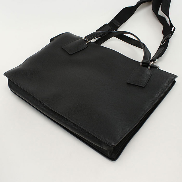PRADA プラダ　レザートートバッグ　ボストンバック PRADA プラダ レザートートバッグ ボストンバック ブラック ミディアム