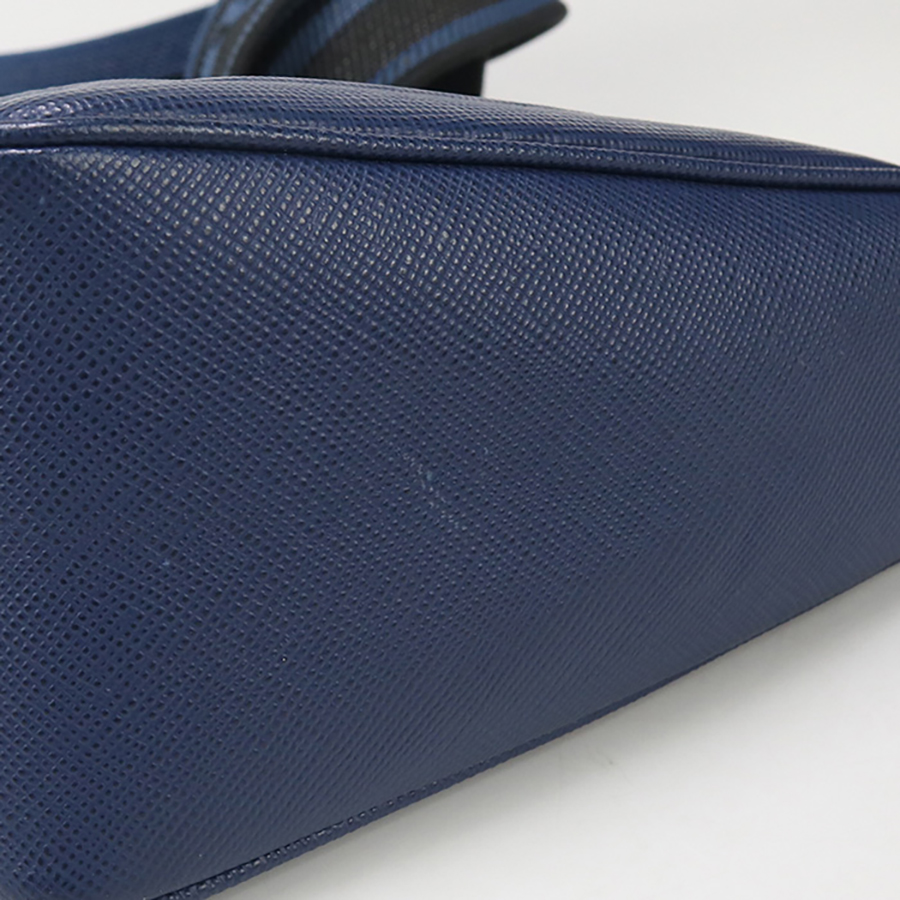 PRADA（プラダ） 中古 斜め掛け ショルダーバッグ メンズ ブランド