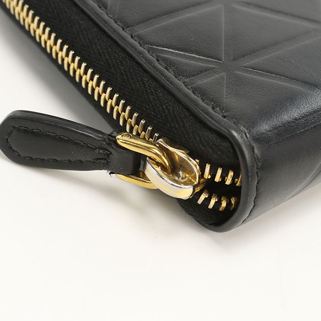 PRADA（プラダ） 中古 長財布ラウンドファスナー レディース ブランド