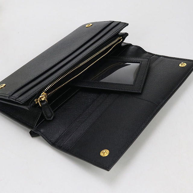 【、】PRADA プラダ サフィアーノトライアングル レザー【中古】 中古・古着通販】PRADA (プラダ) サフィアーノトライアングル財布