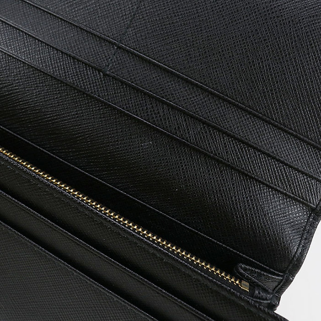 PRADA(プラダ) 中古 長財布二折 レディース ブランド サフィアーノ PRADA(プラダ) 中古 長財布二折 レディース ブランド サフィアーノ