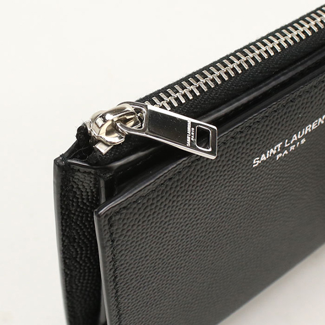 【緊急値下げ！！】SAINT LAURENT ブラック 二つ折り財布 SAINT LAURENT 中古 サンローラン 二つ折り財布 二折財布 コンパクト
