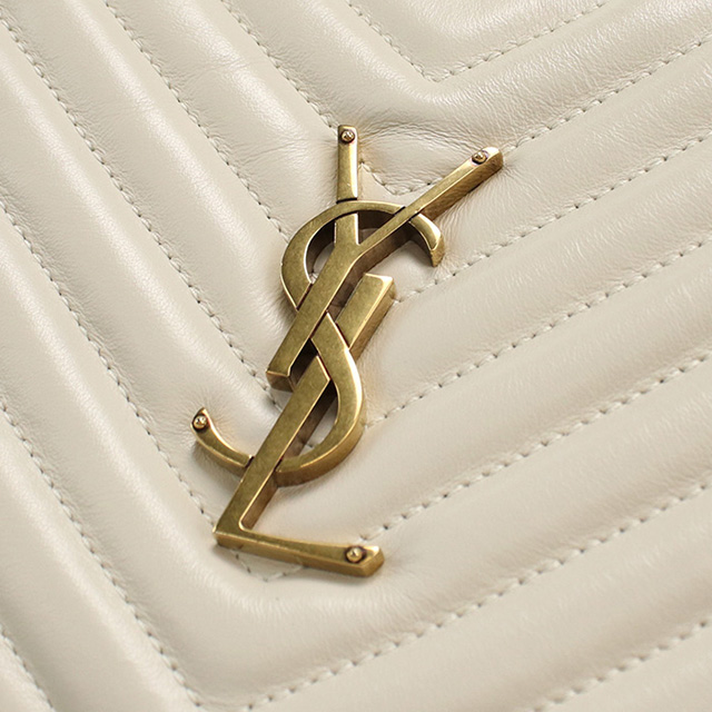 ホワイトYSLショルダーバッグ SUNSET MEDIUM IN SMOOTH LEATHER in White | Saint Laurent | YSL EN-US