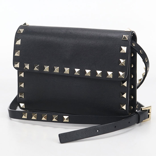 VALENTINO（ヴァレンティノ） 中古 斜め掛け ショルダーバッグ