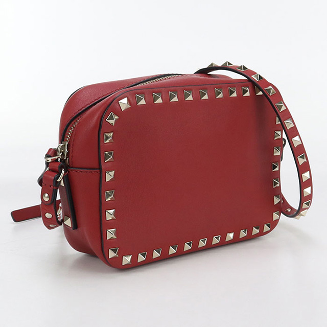 VALENTINO（ヴァレンティノ） 中古 斜め掛け ショルダーバッグ