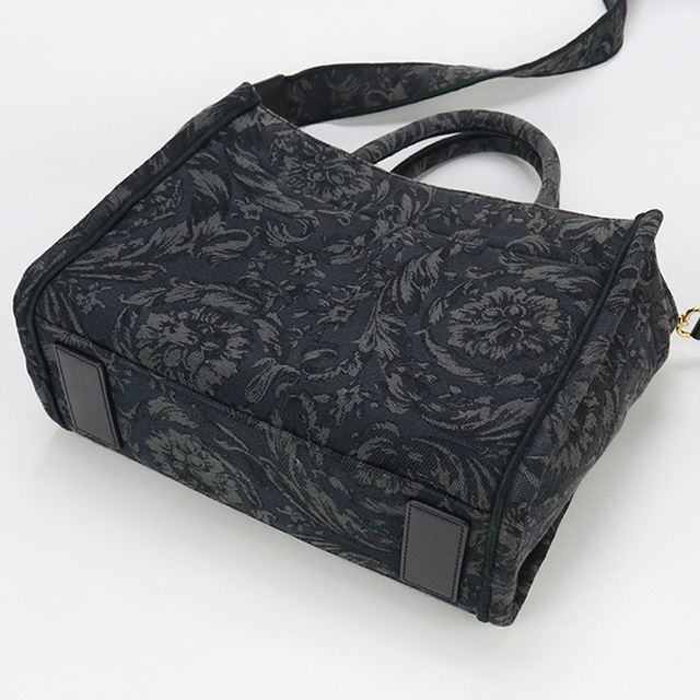 GIANNI VERSACE 中古 ヴェルサーチ トートバッグ レディース
