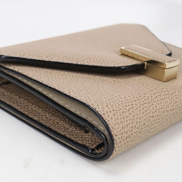 Valextra（ヴァレクストラ） 中古 三つ折り財布 三折財布 コンパクト