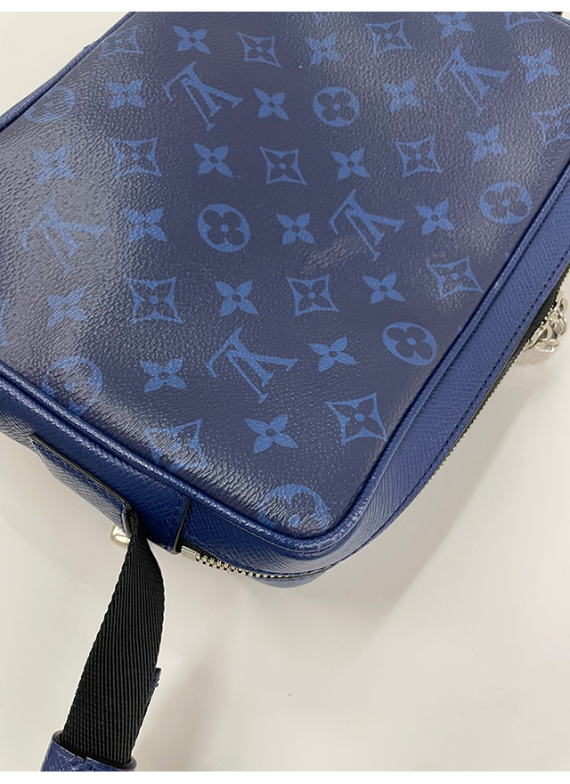LOUIS VUITTON（ルイ・ヴィトン） 【中古】 ショルダーバッグ メンズ