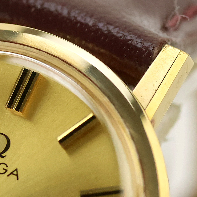 オメガ OMEGA 腕時計 レディース 511.0457 ジュネーブ K18 手巻き キャリバー625 70年代 金無垢 手巻き（625） ゴールドxレッド アナログ表示 OMEGA（オメガ） 中古 ジュネーブ K18 手巻き キャリバー625 70年代 金