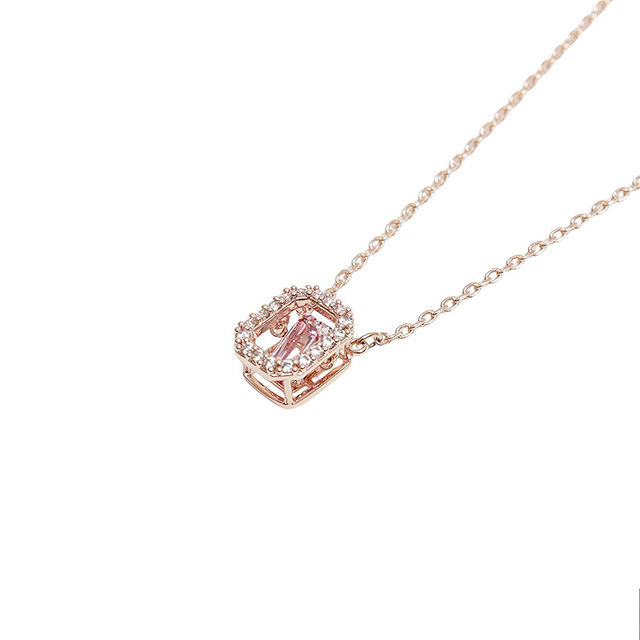 SWAROVSKI（スワロフスキー） SWAROVSKI Una ネックレス アクセサリー