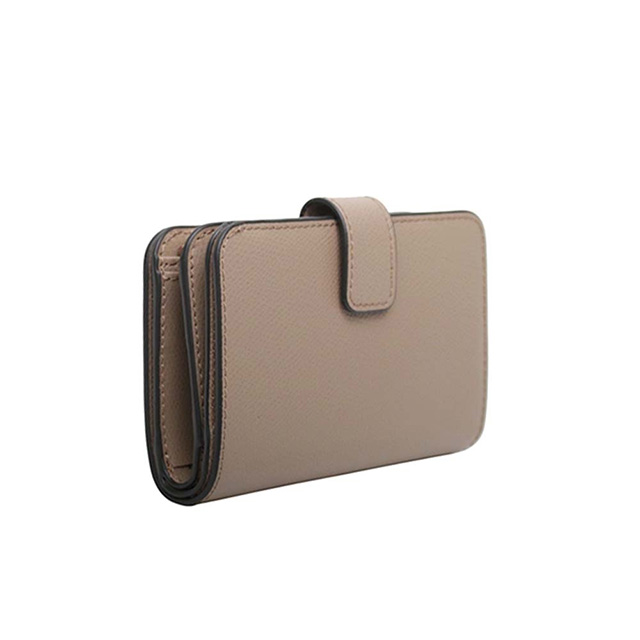 FURLA（フルラ） FURLA CAMELIA M COMPACT WALLET 二つ折り財布