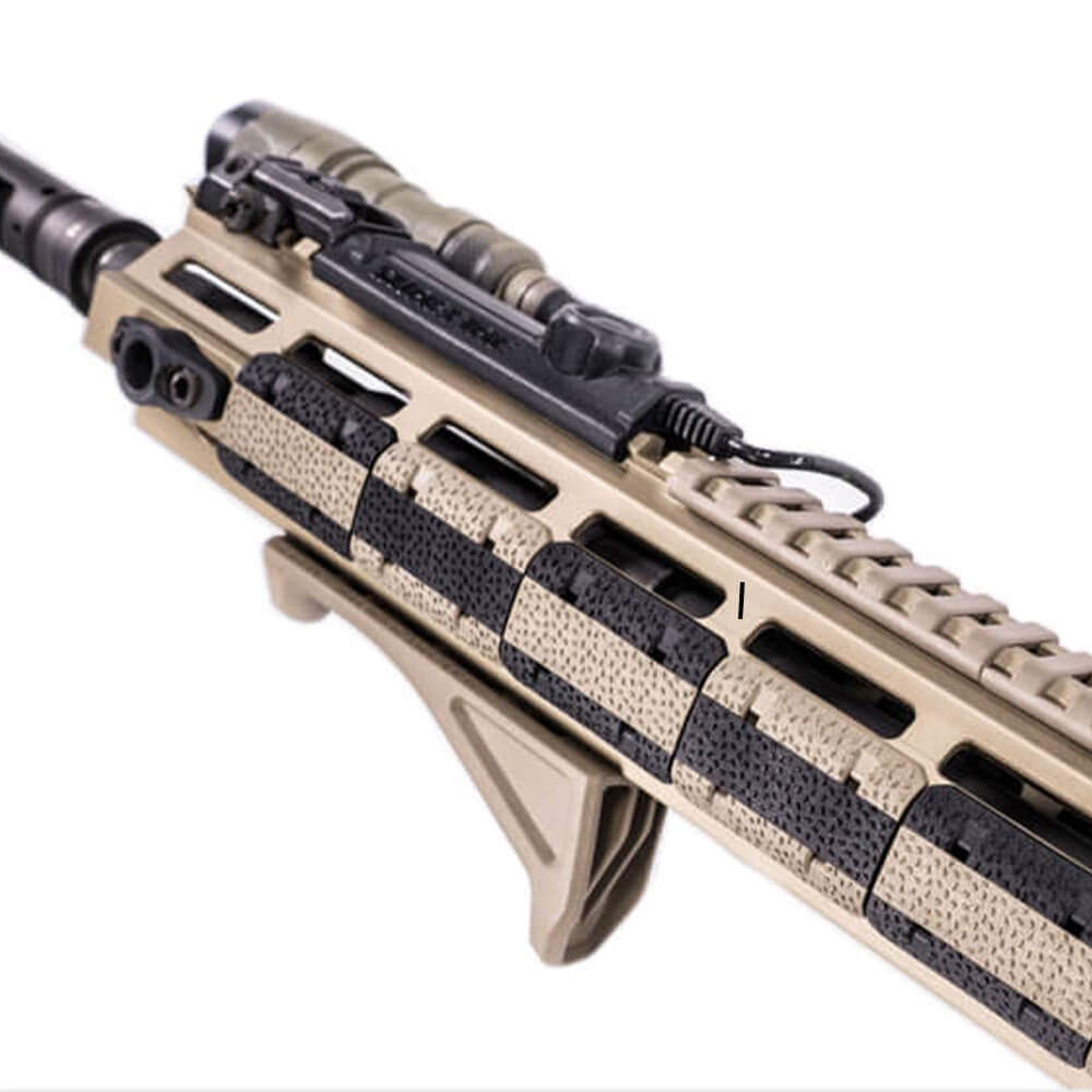 実物 magpul AFG-2 M-LOK レールカバー TAPE1 OD 実物 magpul AFG-2 M-LOK レールカバー TAPE1 OD Amazon.co.jp