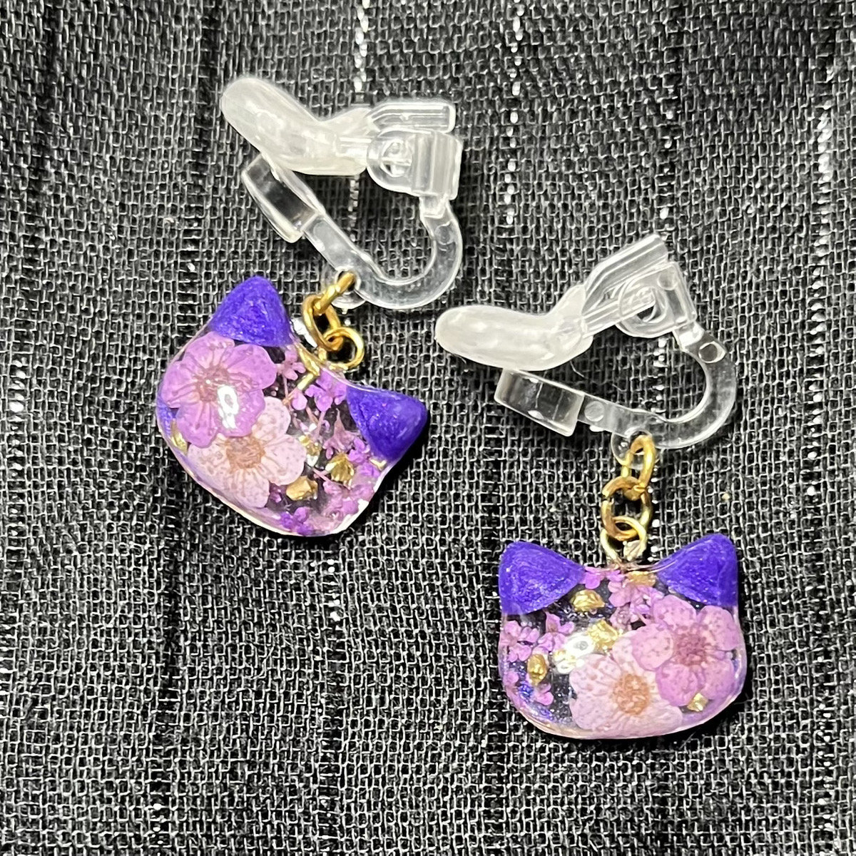 ฅ❤️ ねこ　猫　レジン　花　いちご　ピアス　イヤリング　ハンドメイド ฅ❤️ ねこ 猫 レジン いちご 花 ピアス イヤリング ピアス