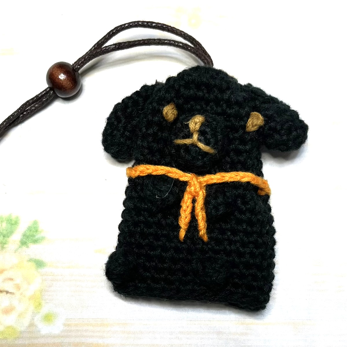 ［28点] ハンドメイド　あみぐるみ　鉢植えとキーホルダー 28点] ハンドメイドあみぐるみ鉢植えとキーホルダー