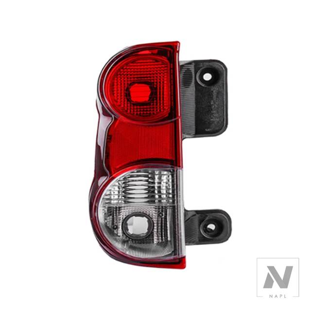 確認用 並行輸入品 日産NV200 2008-2015用リアバンパーテールライト 26550
