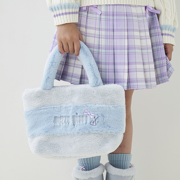 新品未開封　メゾピアノ くま ファー バッグ 6024409_c_56_1.jpg