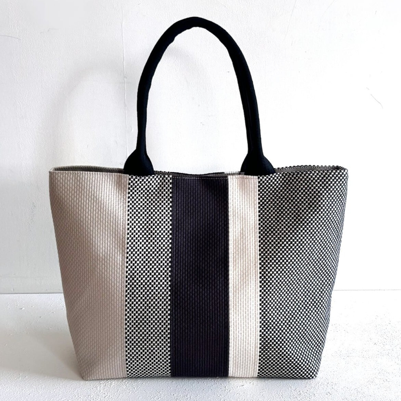 sasicco 正規販売店 ストライプ配色が美しい トリコロール トート