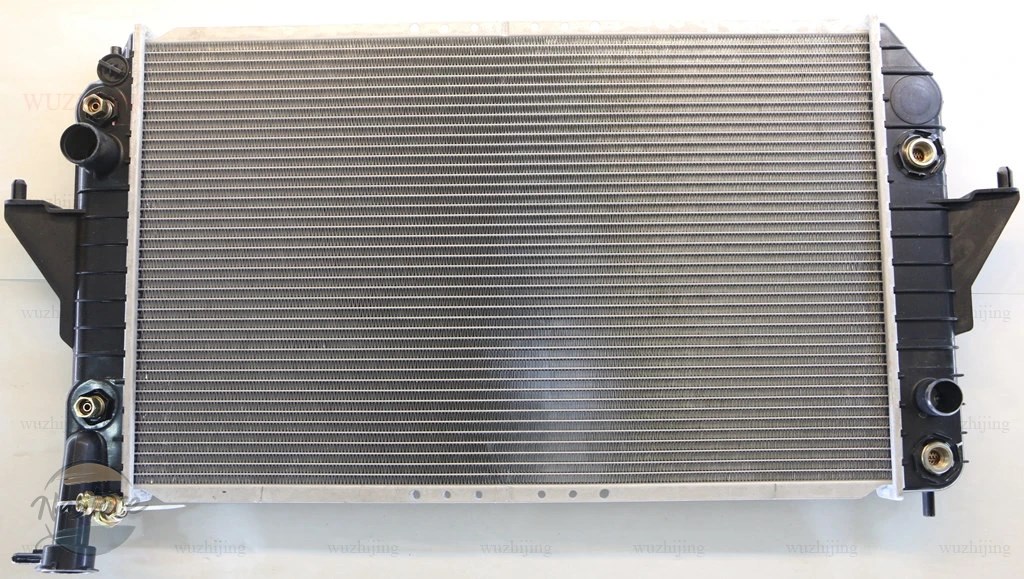 並行輸入品 V6 シボレー アストロ 4.3L 35186 ウォータータンク