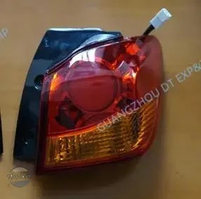 並行輸入品 リア ブレーキ ASX RVR 2010-2018 テールランプ 8330A690 LRパーキングランプ ASX GA00の画像