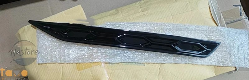 並行輸入品 アウディ q3 フロントバンパー グリル フォグランプ 自動側 audi sline カスタムパーツ 部品 アクセサリー_1