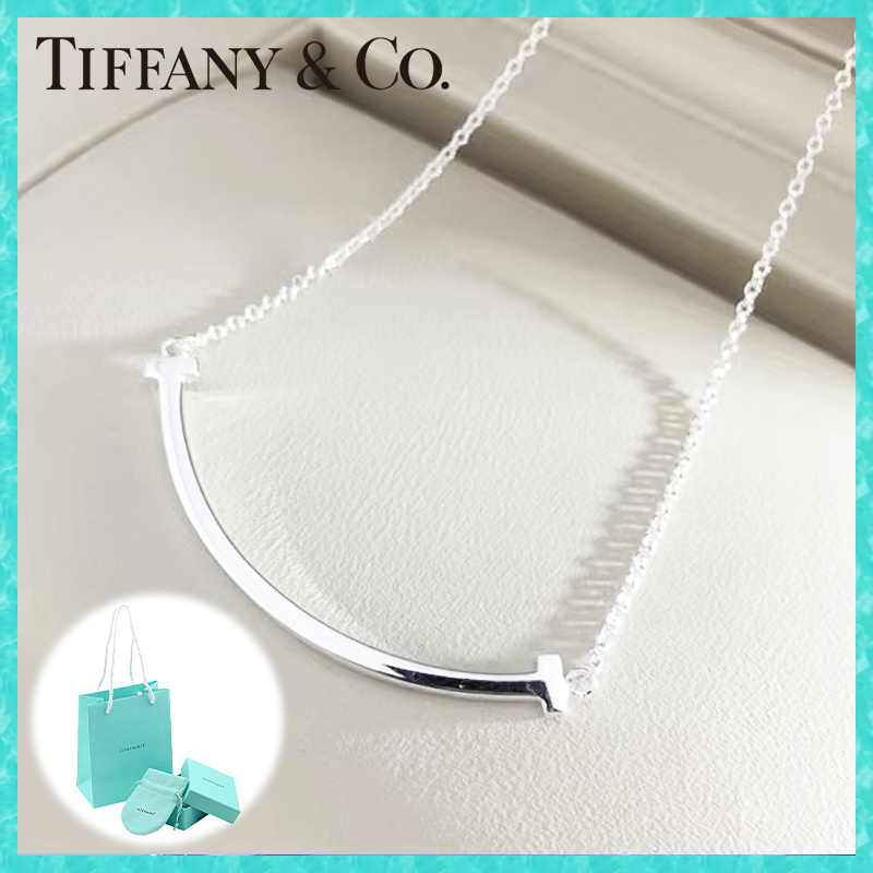 ティファニー Tiffany & Co.スマイル ネックレス ホワイトゴールド