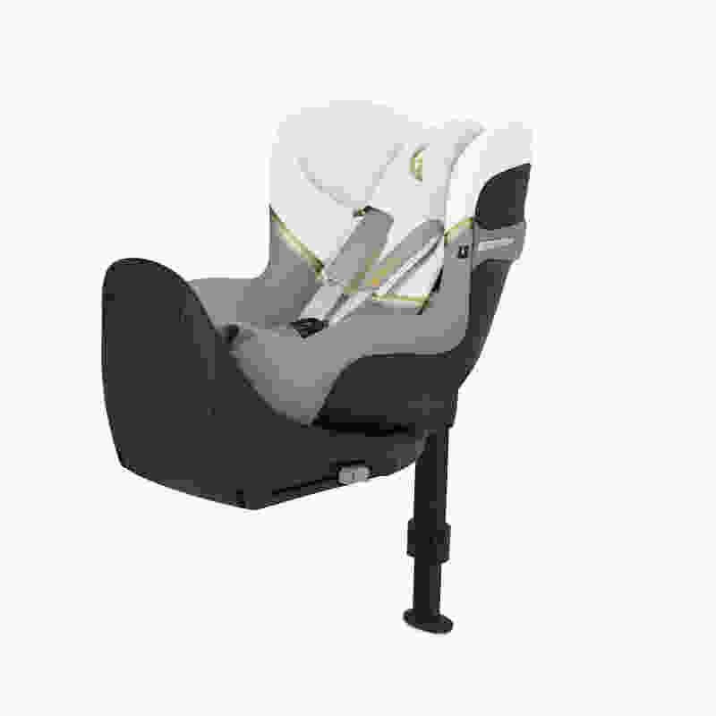 チャイルドシート 新生児 isofix サイベックス シローナ SX2 アイ