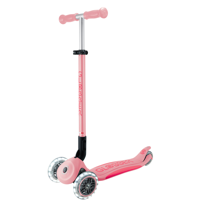 GLOBBER グロッバー　新品　未使用　ピンク　子供用キックボード AIRBUGGY GLOBBER グロッバー プリモ フォールダブル プラス