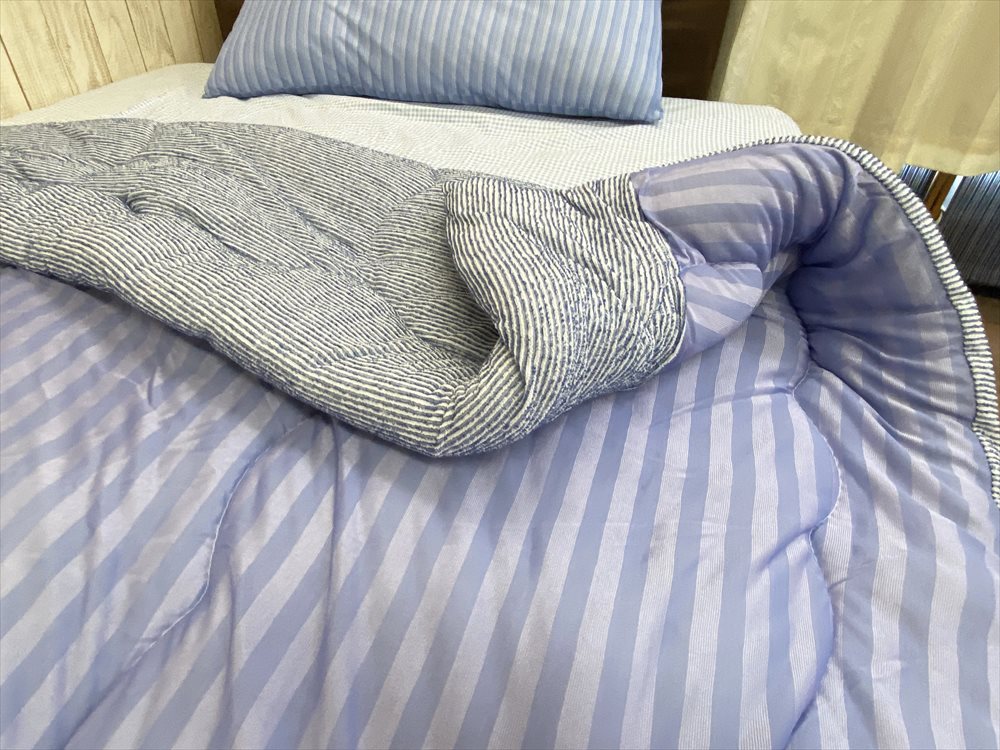  キャスター付 ３段 チェスト 写真