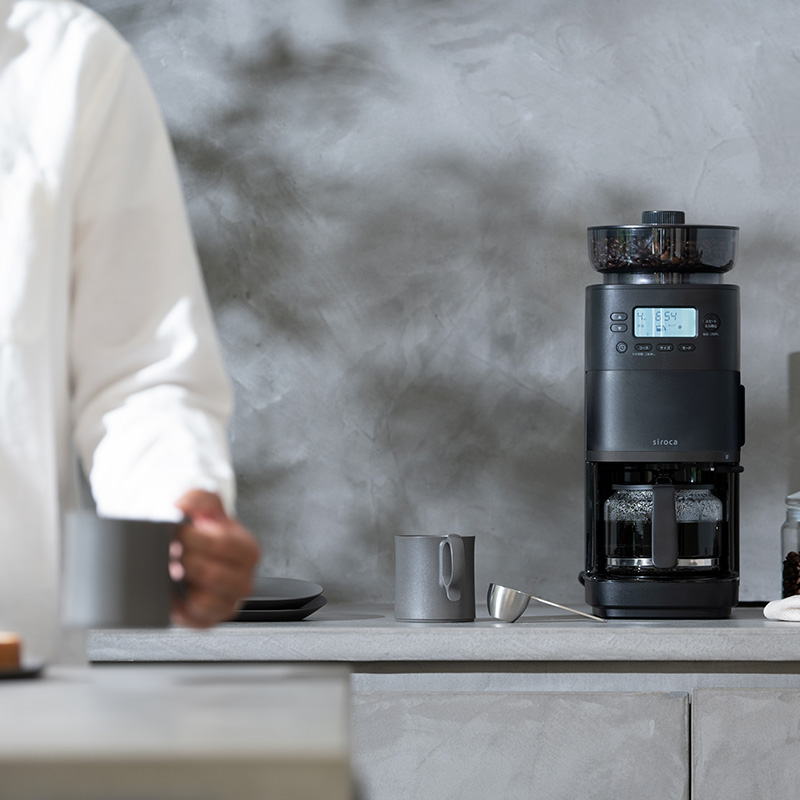 コーヒーメーカー 全自動 コーン式ミル 豆・水 自動計量 抽出温度