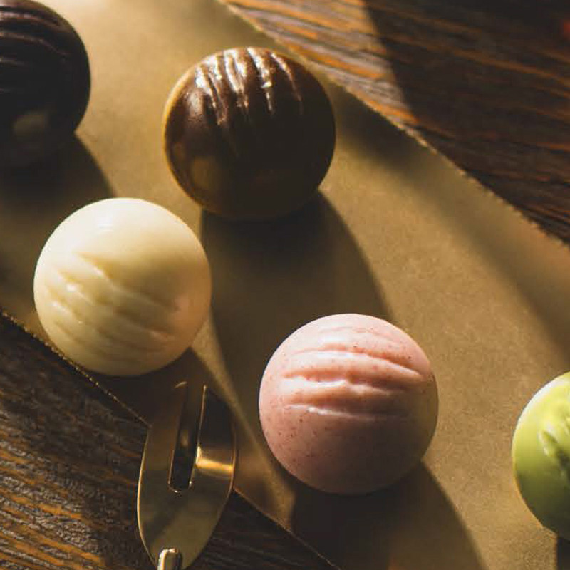 ボンボンショコラ アソート 詰め合わせ チョコレート 北海道 日本