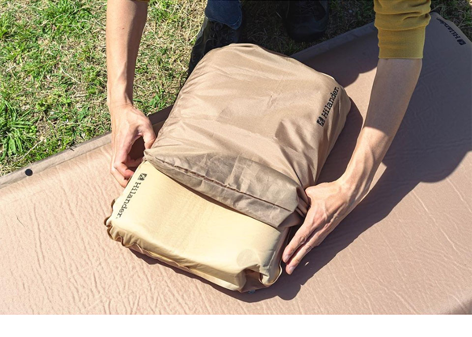 アウトドアマット ハイランダー 8cm 枕付きインフレーターマット