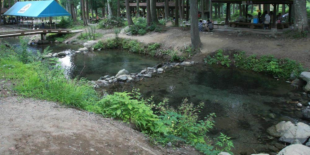 初心者必見 管理釣り場での釣りの方法やおすすめのタックル選びをご紹介 ナチュラム ヤフー ショッピング支店 アウトドア フィッシングの大型専門店