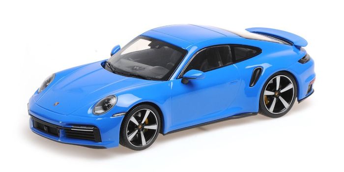 ミニカー 18 ポルシェ MINICHAMPS 911 (992) ターボ 2021 ブルー