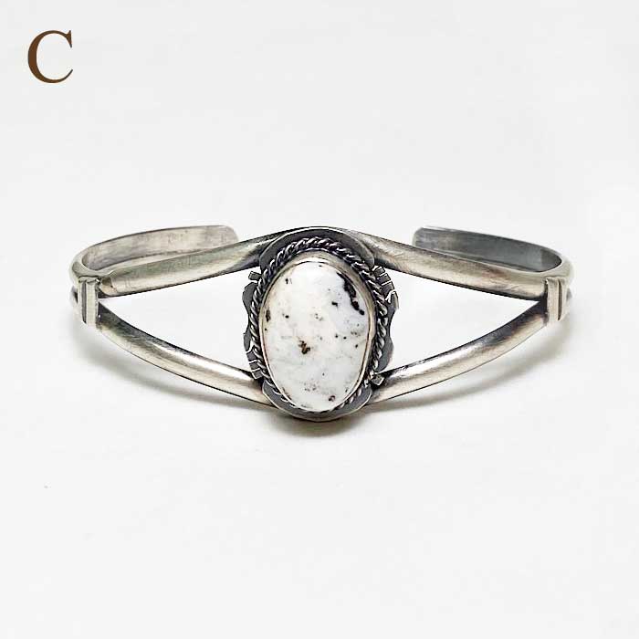 ナバホ ホワイトバッファローターコイズ ブレスレット バングルINDIAN