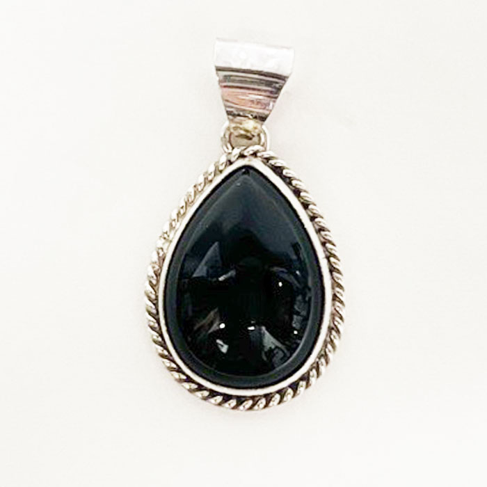 INDIAN JEWELRY NAVAJO "Peggy Skeet" Onyx & Silver Teardrop Pendant Top ナバホ族 オニキス シルバー ティアドロップ型 ペンダントトップ_1