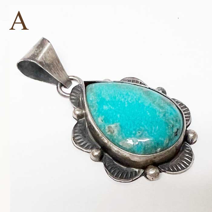 INDIAN JEWELRY NAVAJO "Tia Long" Kingman Turquoise & Silver Teardrop Pendant Top ナバホ族 キングマンターコイズ ティアドロップ ペンダントトップ |  | 03