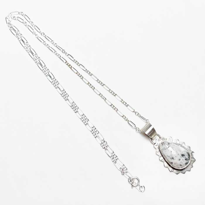 ナバホ族 ホワイトバッファローターコイズ シルバー ペンダントトップ