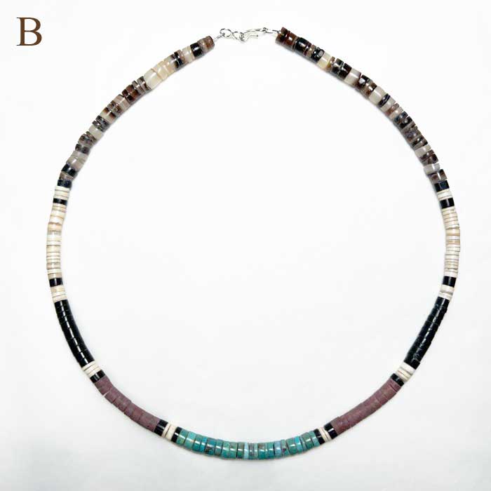 【サントドミンゴ族】フェザーチャーム付ヒシネックレス SANTO DOMINGO サントドミンゴ族｜フェザー ネックレス Harvey Chavez作