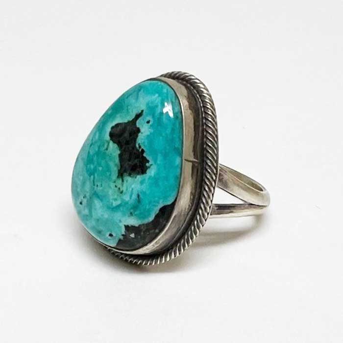 インディアンジュエリー ナバホ族 キングマンターコイズ シルバーリングINDIAN JEWERLY NAVAJO "Eli Skeets" Kingman Turquoise Silver Ringの画像