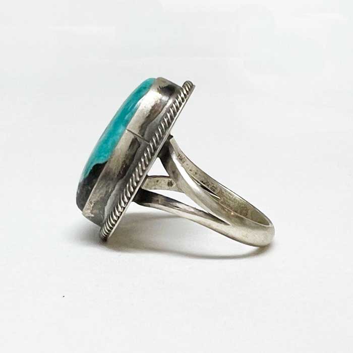 インディアンジュエリー ナバホ族 キングマンターコイズ シルバーリングINDIAN JEWERLY NAVAJO "Eli Skeets" Kingman Turquoise Silver Ringの画像