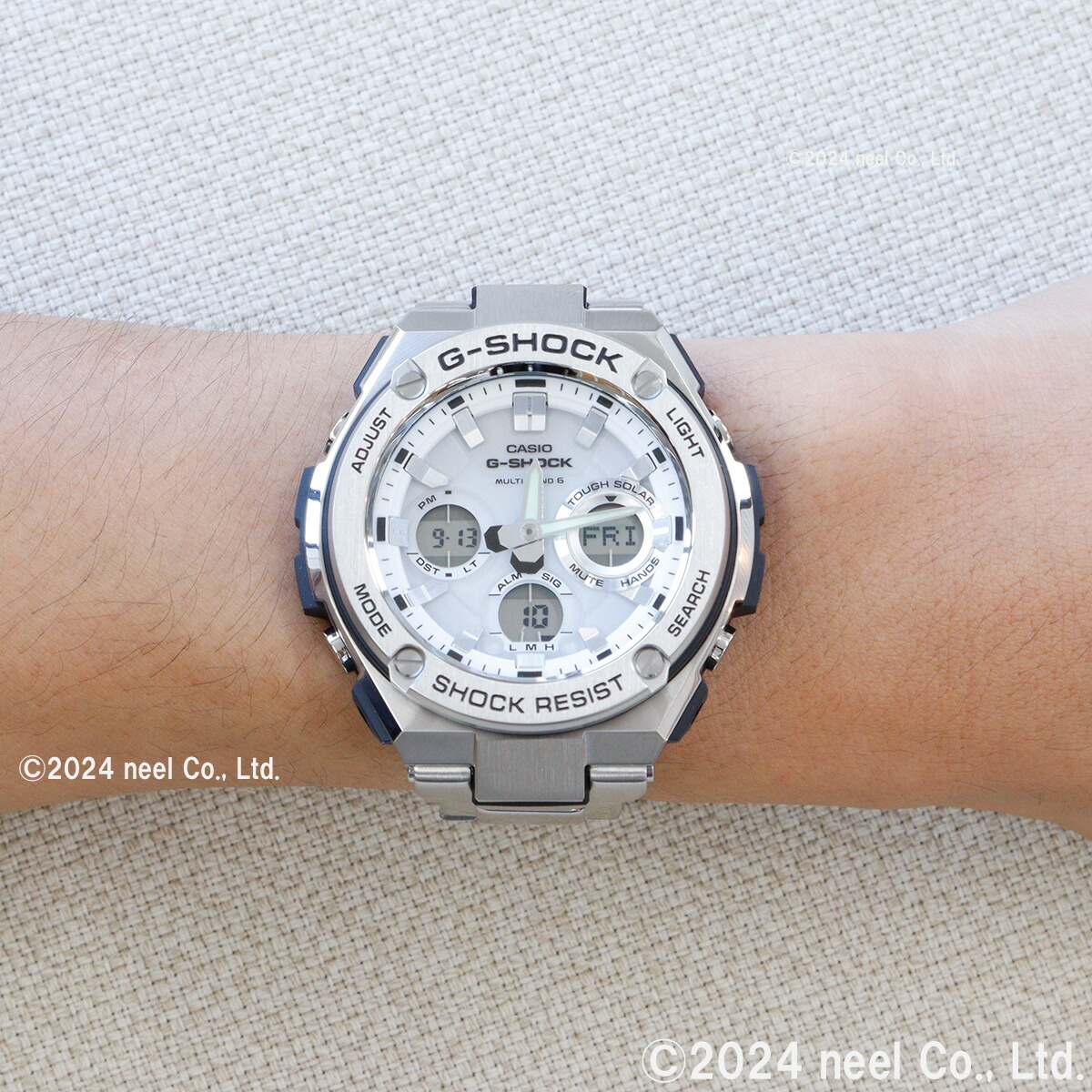 G-SHOCK Gショック Gスチール G-STEEL 電波ソーラー 腕時計 メンズ 白