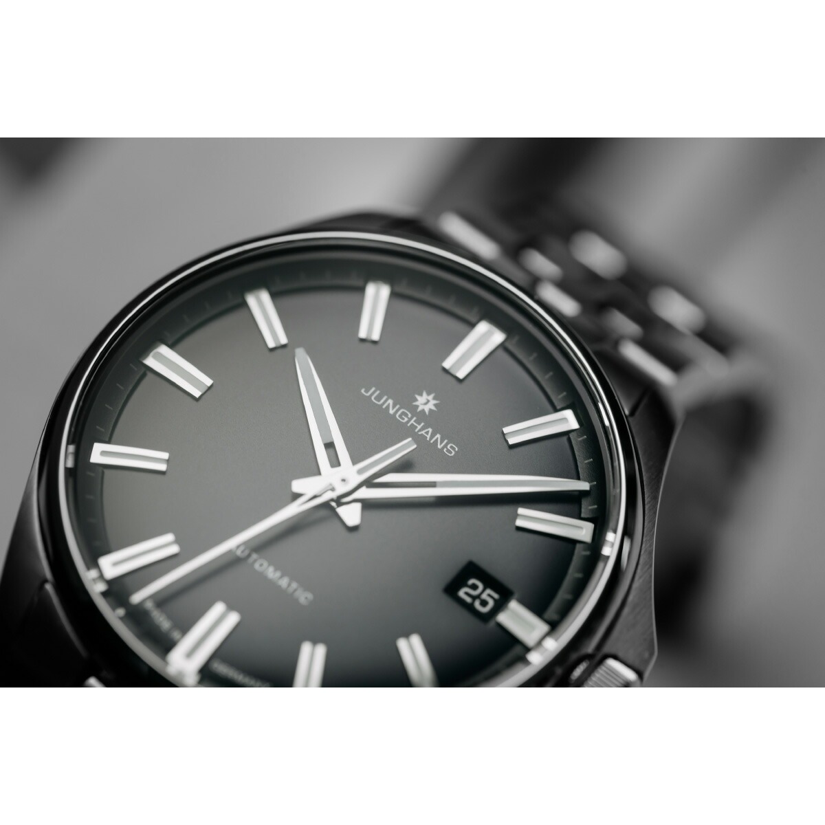 ユンハンス　Junghans 掛時計　ゼンマイ　鍵つき マイスター（Junghans） （ノベルティー付き）ユンハンス JUNGHANS