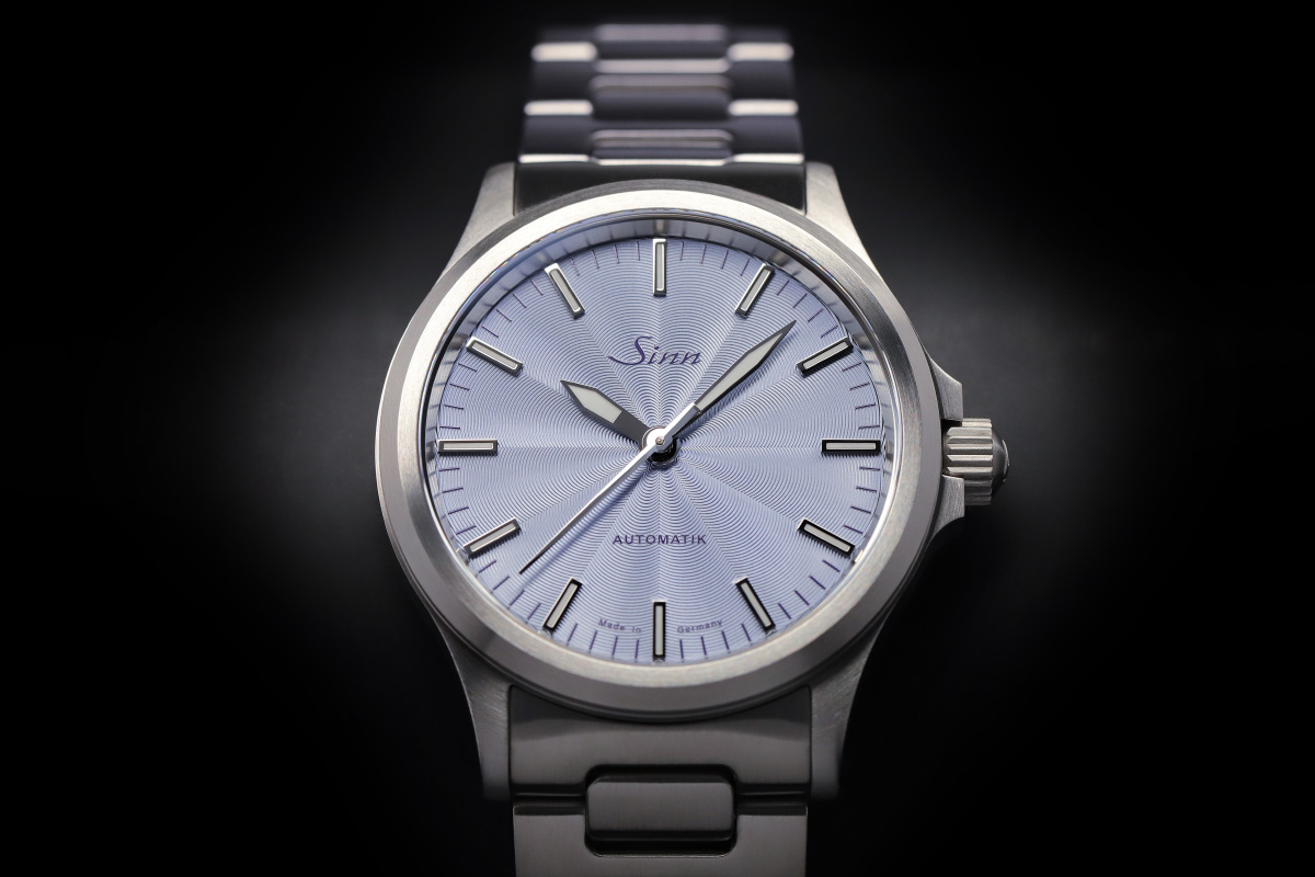 Sinn（ジン） （ノベルティー付き）Sinn 556 Ice Blue 自動巻き
