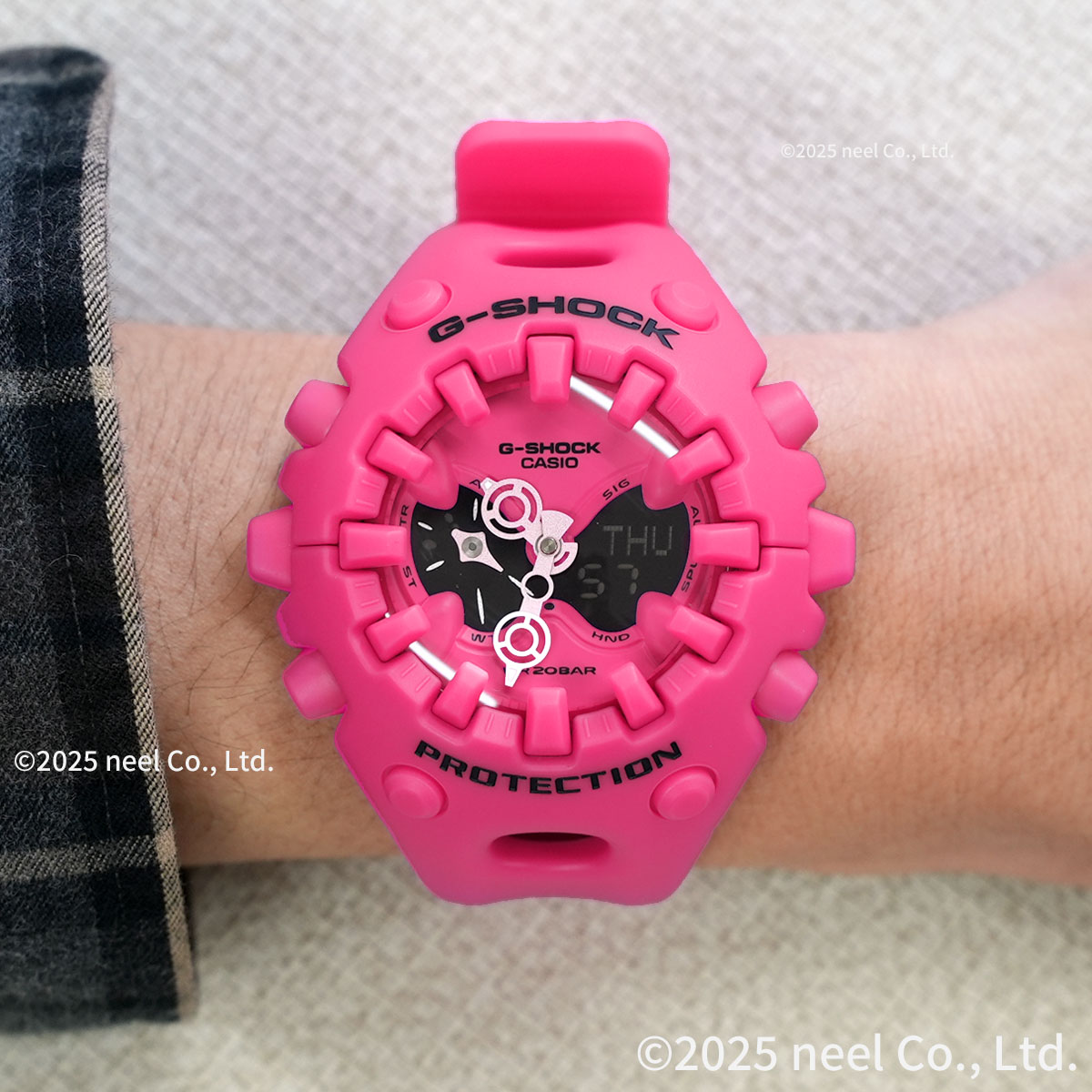 新品　GA-V01-4AJF　G-SHOCK　Open V World ピンク G-SHOCK】GA-V01シリーズ / GA-V01-4AJF （ピンク） -靴＆ファッション