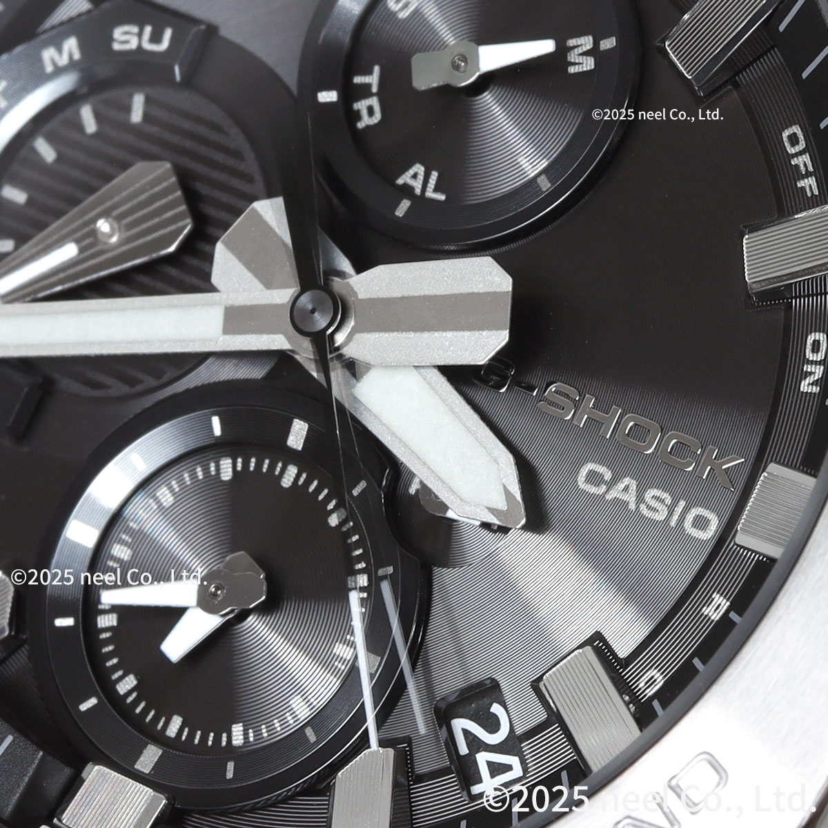 （保護フィルム付き）（豪華おまけ有） Gショック G-SHOCK ソーラー 腕時計 GMC-B2100Y-1AJF ジーショック フルメタル クロノグラフの画像